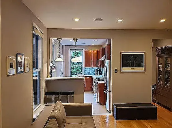 54 Hausman St #1, Brooklyn, NY 11222
