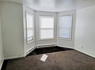 1411 State St APT 4, Schenectady, NY 12304