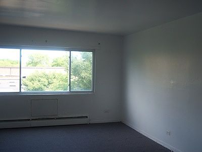 1st image of 1633 E 74th St APT 3A