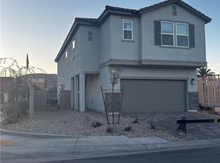 6579 Sundin St, Las Vegas, NV 89148