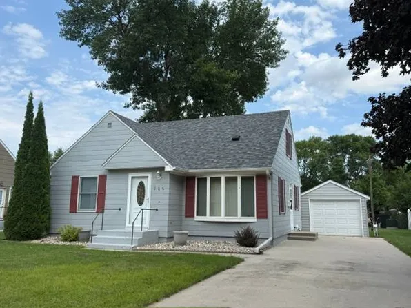 708 Center St, Ortonville, MN 56278