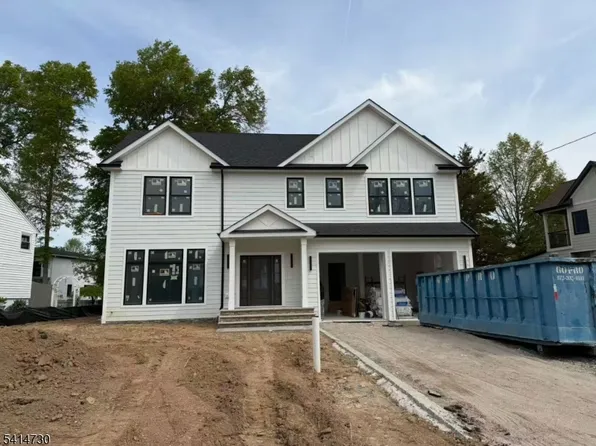 70 W Mcclellan Ave, Livingston Twp., NJ 07039