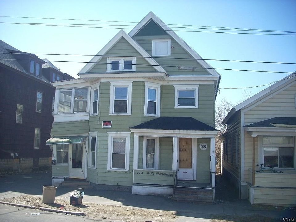 1st image of 303 S Alvord St