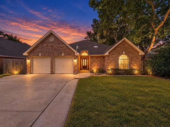 11114 Kirwin Ln, Houston, TX 77041