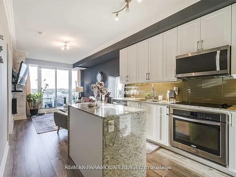 9600 Yonge St #706B — Photo 9