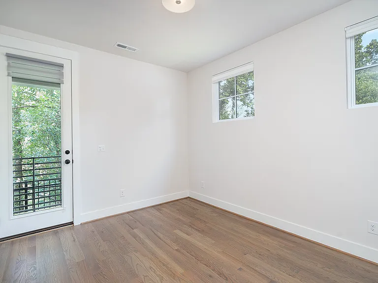 1st Floor Guest Bedroom w/entrance to Court Yard