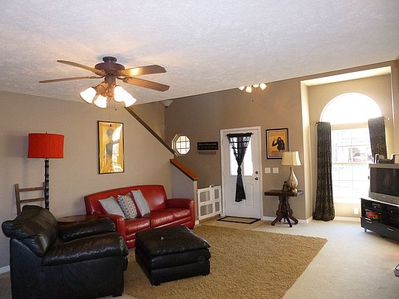 2nd image of 118 Jasmine Dr