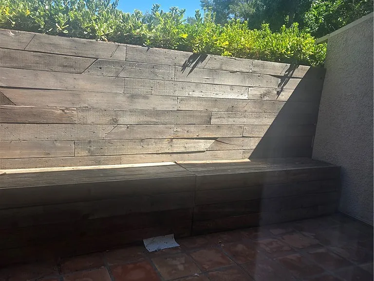 15137 Magnolia Blvd #C — Photo 2