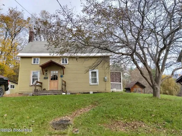 269 Whitney Street, Moriah, NY 12974