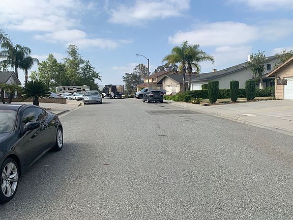 5th image of 3501 Phyllis Ct