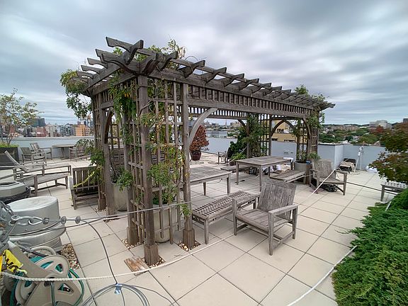 3rd image of 251 7th St APT 4E