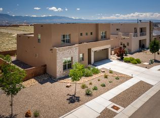 7916 Teaberry Rd NW, Albuquerque, NM 87120