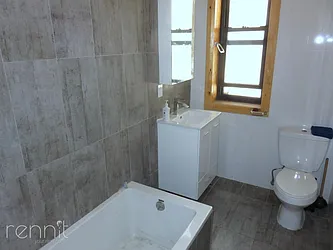 Rented by Rennit Inc.