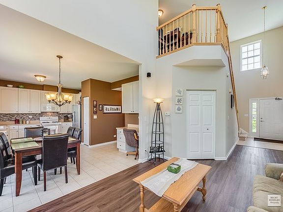 The open floor plan is great for every day life and also for entertaining.