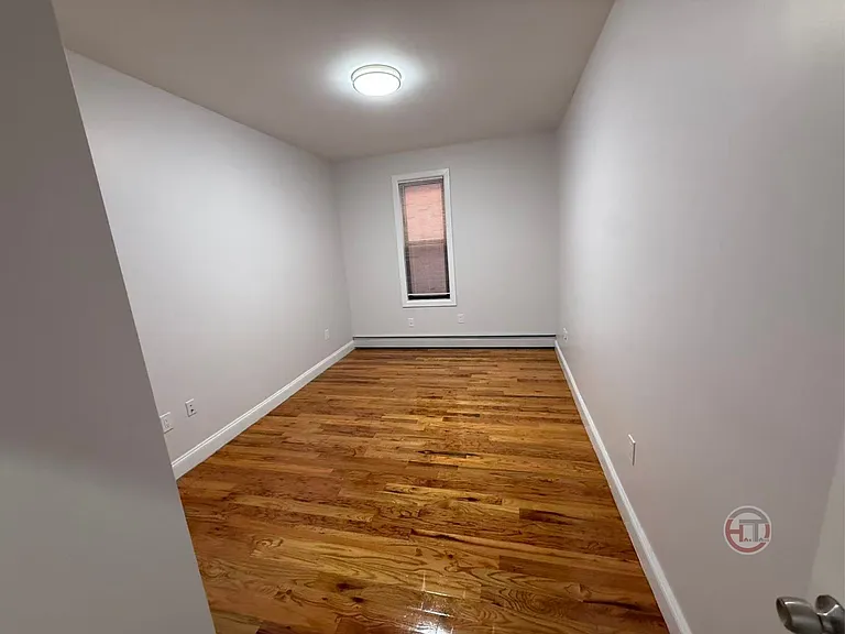 780 Morris Park Ave #2R — Photo 5