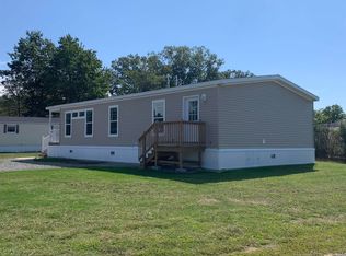 10 Clearview Dr, Rochester, NH 03867