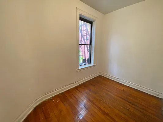 Rented by Bedford 6 Real Estate | media 16