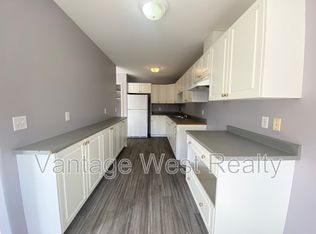 744 Dehart Ave, Kelowna, BC V1Y6A1