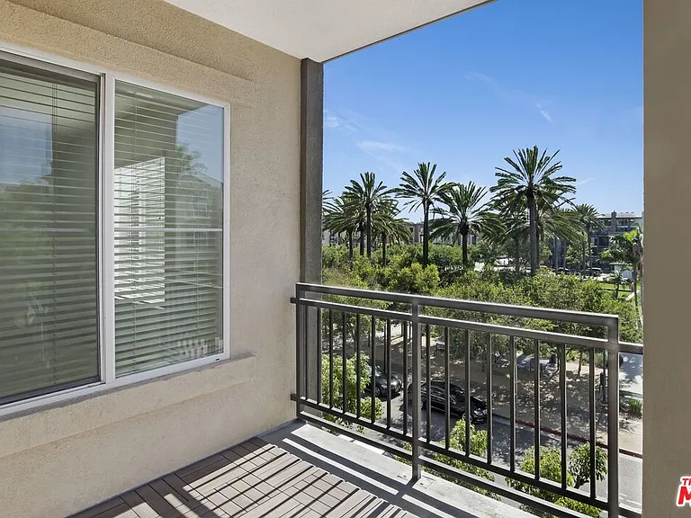 6020 Seabluff Dr #303 — Photo 15