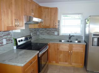 732 Twin View Dr, Honolulu, HI 96817