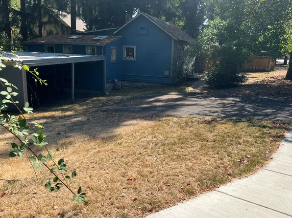 19534 61st Ave NE, Kenmore, WA 98028