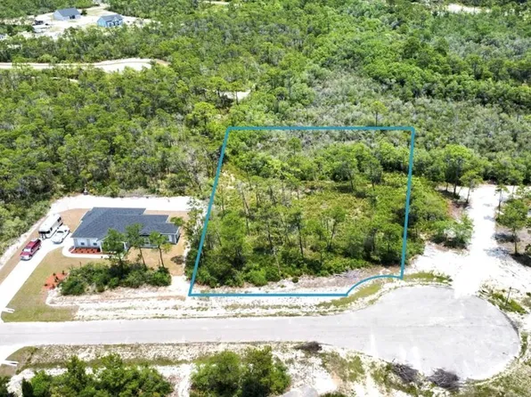 344 Magnolia Ct, Eastpoint, FL 32328