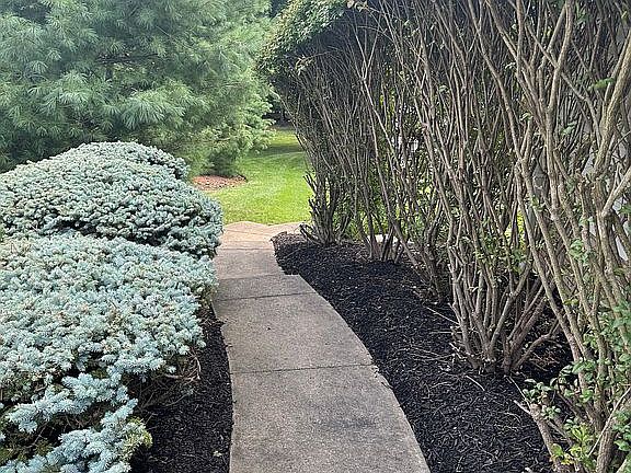 2nd image of 5455 Brook Run Ave NE