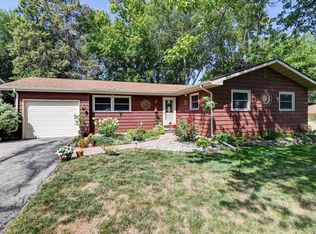 526 N Harrison St, Stoughton, WI 53589