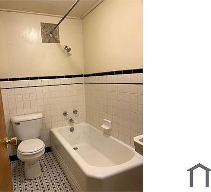 5th image of 1904 N Main St #8