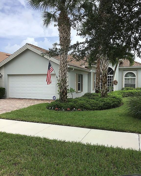 1st image of 28521 Guinivere Way