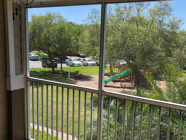 7424 Vista Way #206 — Photo 2