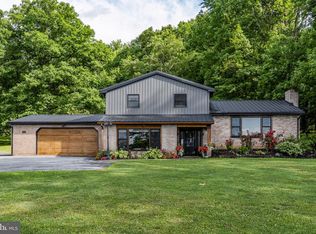 133 Valley View Dr, Ephrata, PA 17522