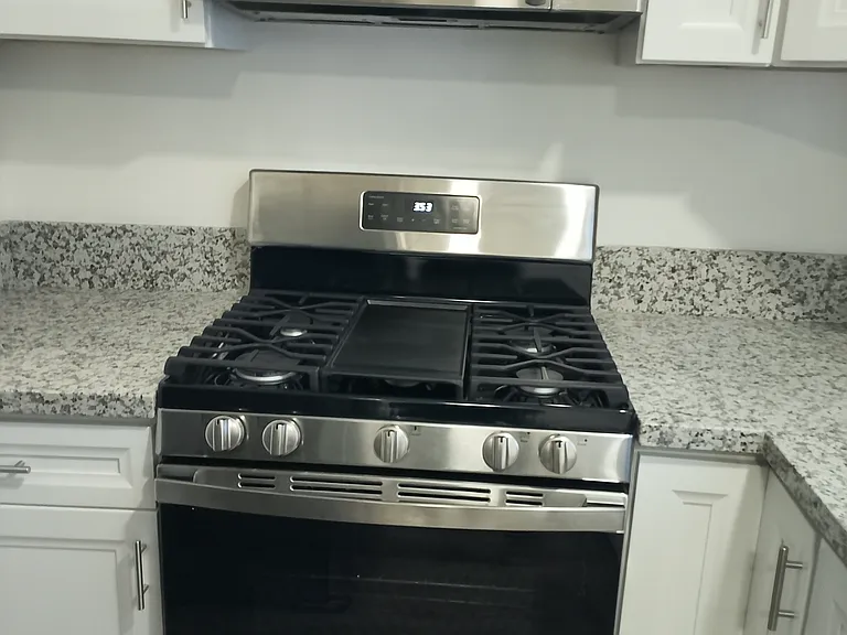 6235 Stanley Ave #7 — Photo 13