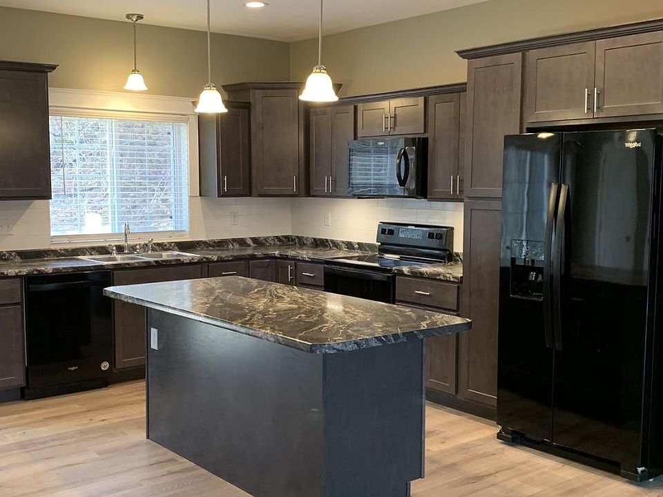 1st image of 5012 W Canyon Dr