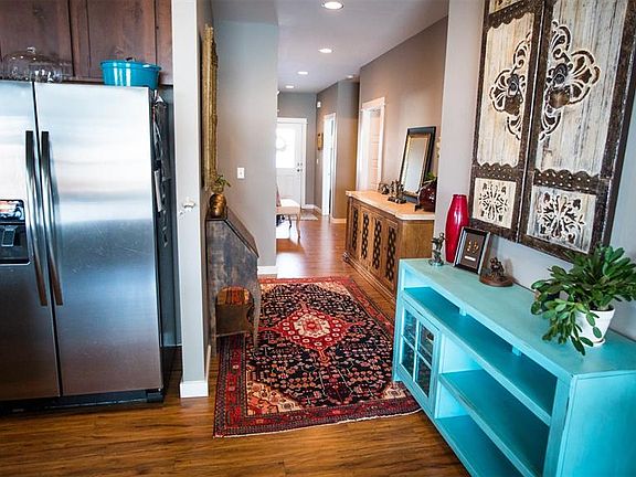 4th image of 74 Ramshorn Peak Ln