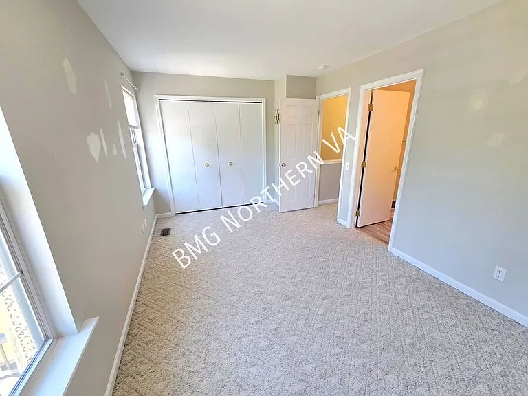 301 Bridle Crest Sq NE — Photo 13