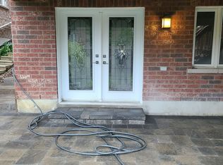 27 Watersplace Ave #BASEMENT, Ajax, ON L1Z 0H5