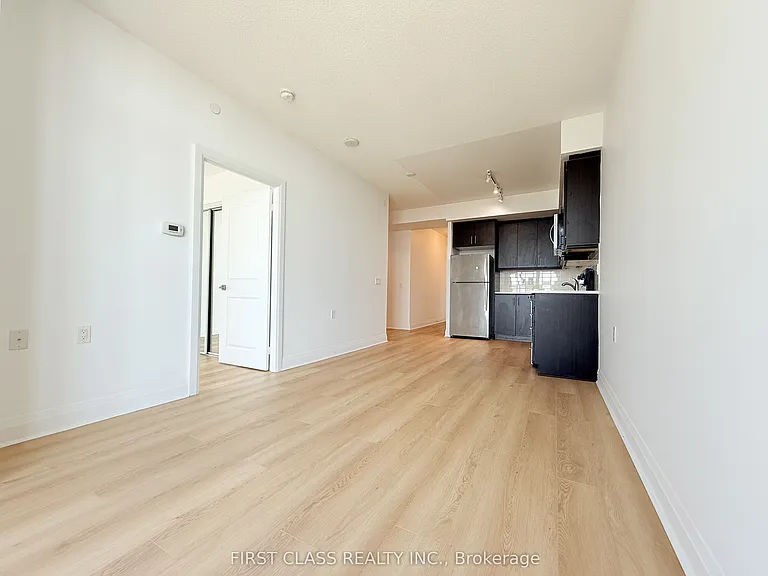 15 Zorra St #606 — Photo 14