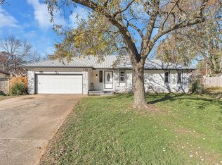 1651 W Lindberg Street, Springfield, MO 65807