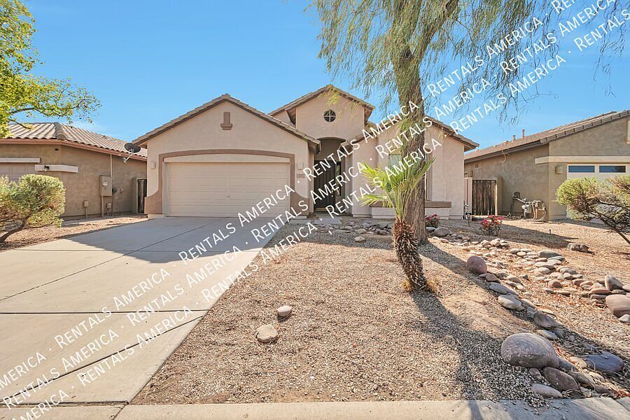 1st image of 27 W Mill Reef Dr