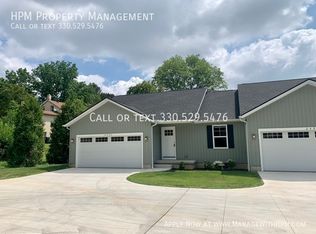 2492 Perry Dr SW, Canton, OH 44706