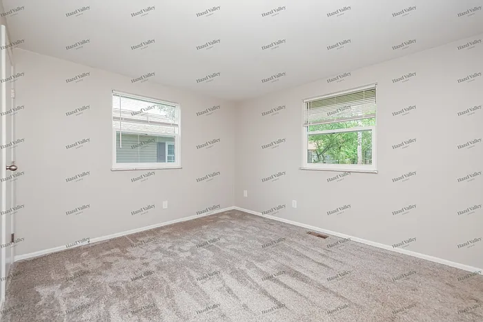 7160 Claybeck Dr — Photo 7