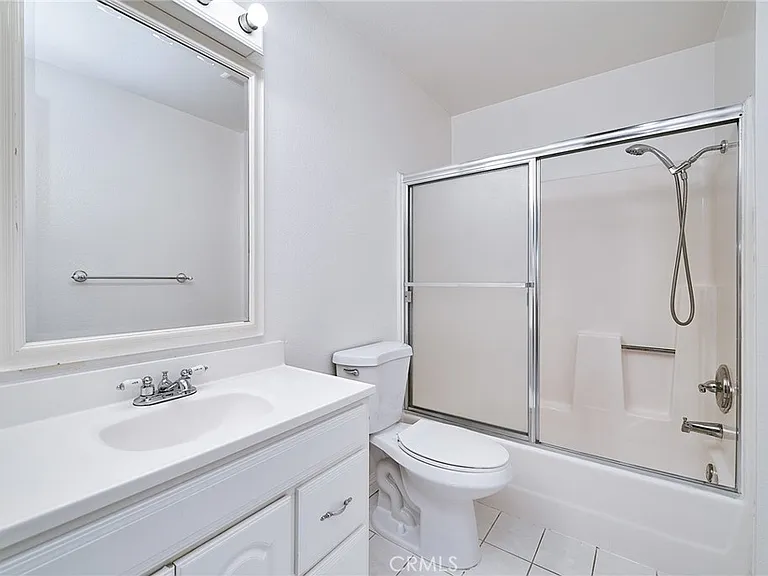 21901 Moneta Ave #10 — Photo 25