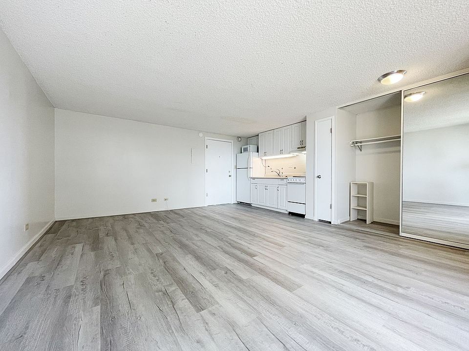 1st image of 824 Kinau St APT 1212