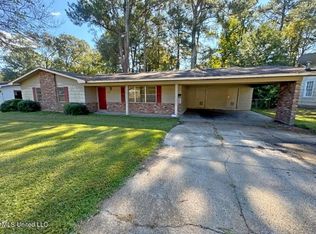 1237 Springdale Dr, Jackson, MS 39211