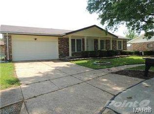 2272 Halyard Ct, Saint Louis, MO 63129