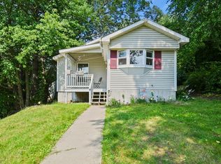 3 Irene Ave, Webster, MA 01570
