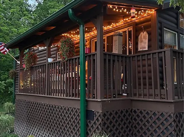 35 Puffy Cloud Way, Hendersonville, NC 28792