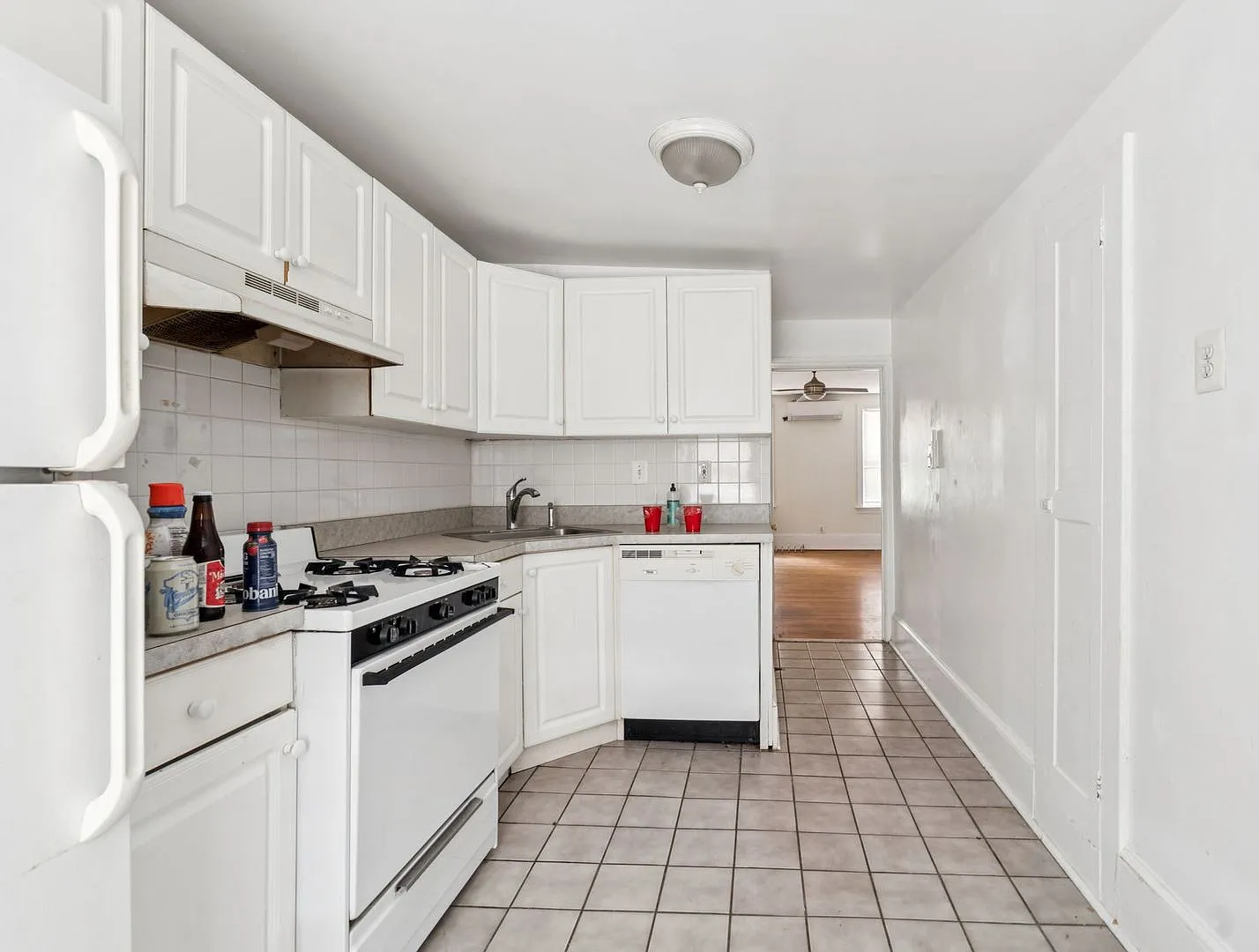 1 bed, $1,190 — Photo 2