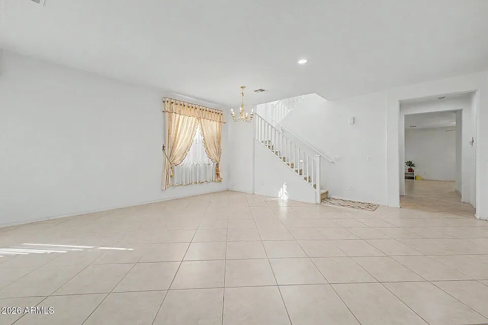 4 bedroom home in the Power Ranch Community! — Photo 2